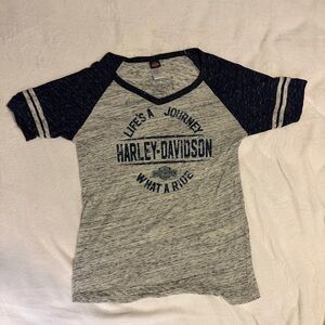 Women’s xl Harley-Davidson Gray and Navy Short Sleeve Tee